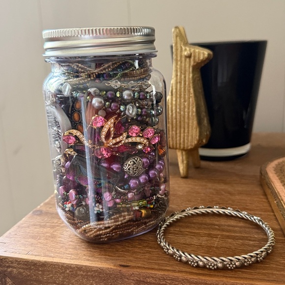 Mystery Jewelry jar - Royal purples and browns w/vintage rhinestones+16oz - Picture 8 of 8